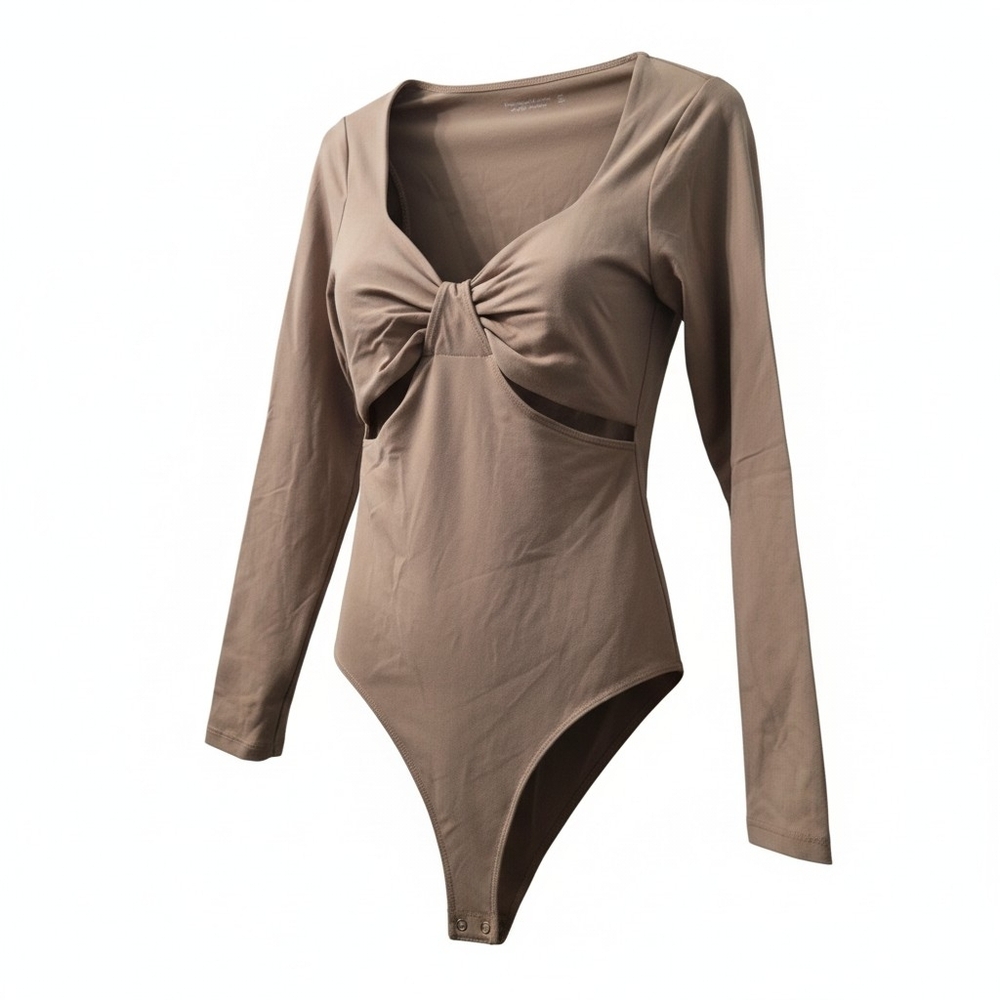 Abercrombie & Fitch Knotted Cutout Long Sleeve Bodysuit in Taupe